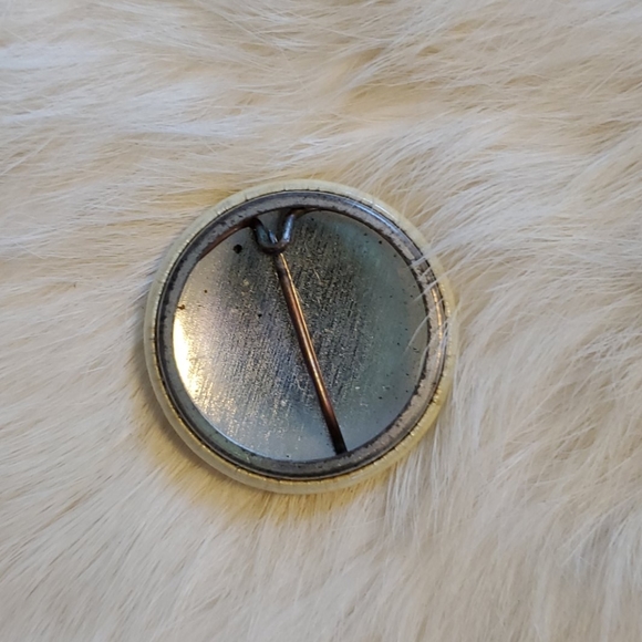 Pin - Picture 2 of 2